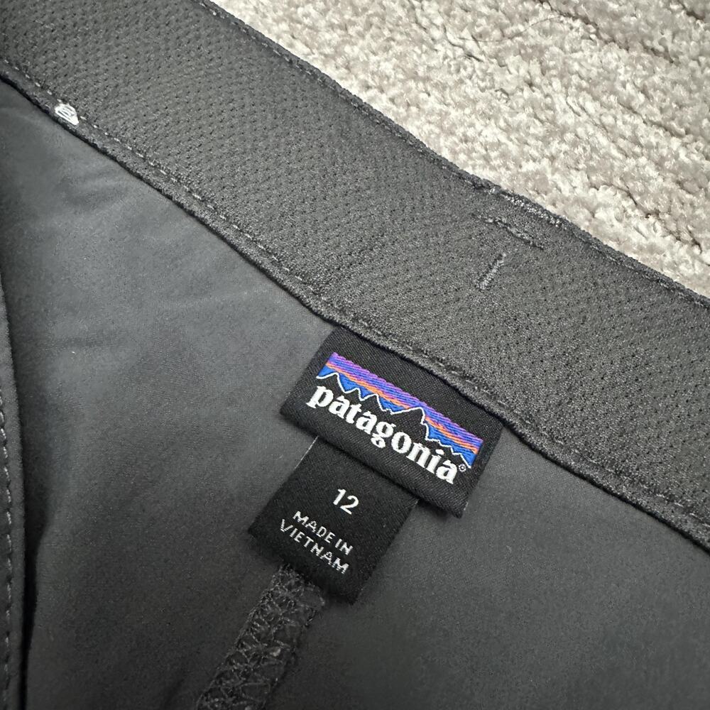 Patagonia Pants Womens 12 Gray Quandary Stretch Cargo Hiking Travel Quick Dry - Picture 9 of 15